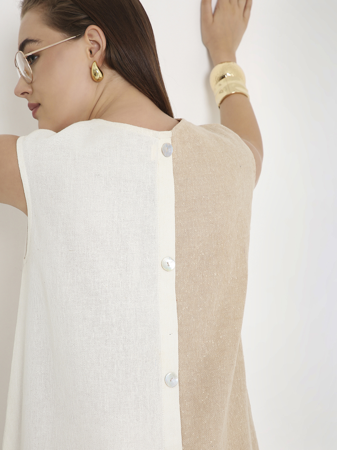 Off-White and Beige colour-block sleeveless